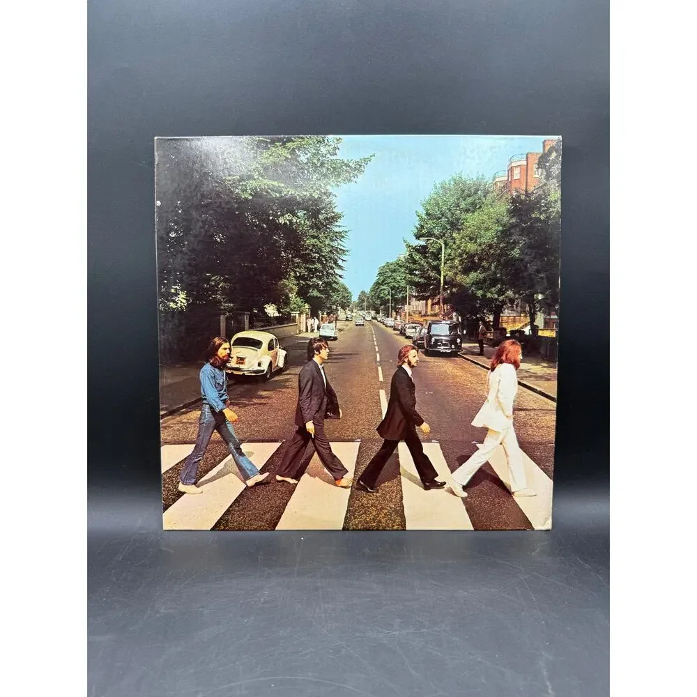 The Beatles “Abbey Road” Vinyl Record - great condition - Picture 2 of 7